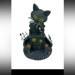 Bradford Disney Nightmare Before Christmas Cat House Hawthorne Village